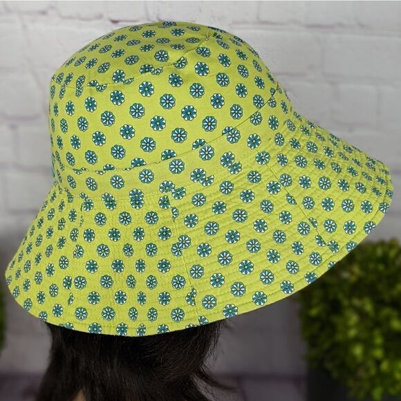 Vera Bradley Reversible Paisley Peacock Pattern Bucket Hat Sun Hat